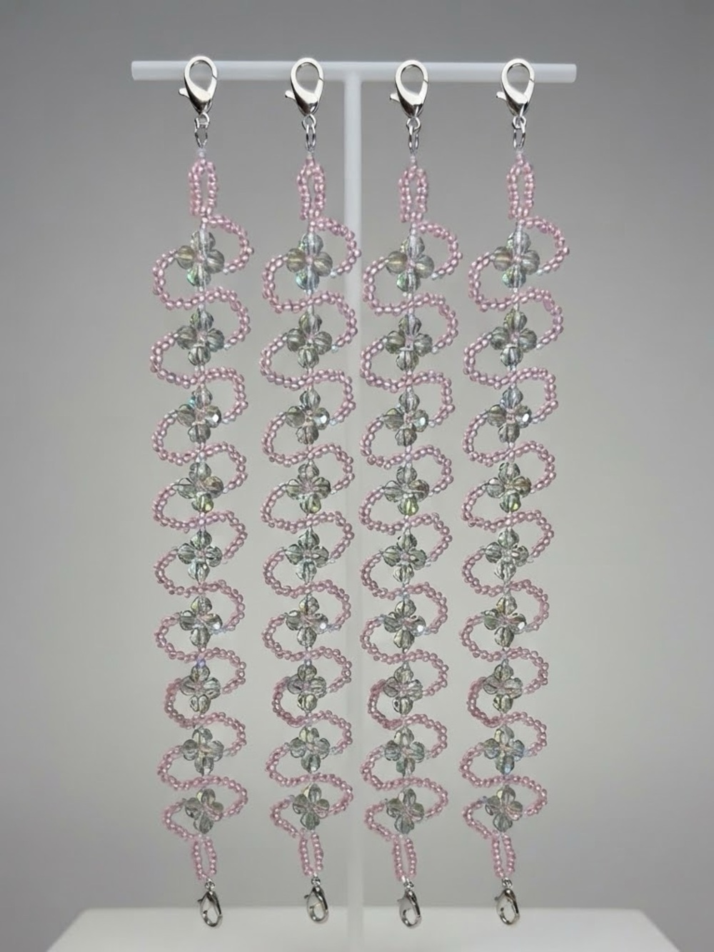 Pearl Pink Beaded Bracelet with Crystal Flower Accents